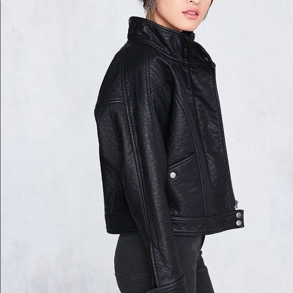 Silence + Noise Etienne Pebbled Faux Leather Coat - Picture 8 of 8